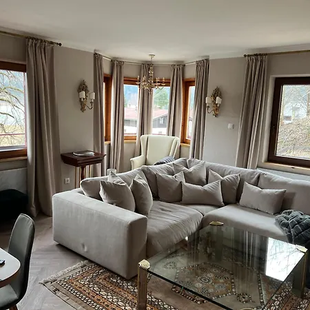 Ferienapartment Residenz Weisses Rössl Am Aparthotel 3*