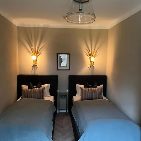 Ferienapartment Residenz Weisses Rössl Am Aparthotel